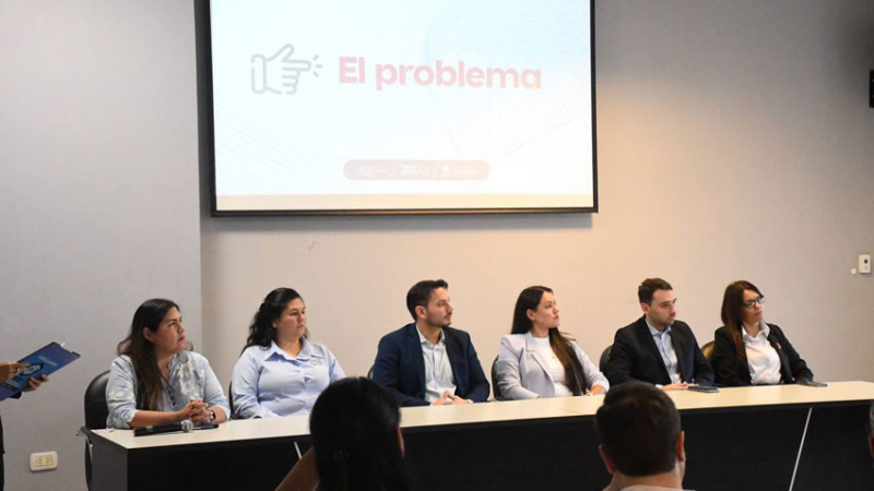 La Casa del Emprendedor presentó dos importantes programas que funcionan en su sede
