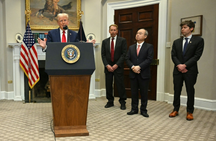 stargate-trump_02.jpg