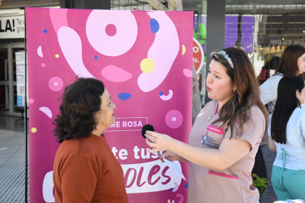 El Centro de Medicina Nuclear y Radioterapia realizó 'La Ruleta Educativa' (2).jpeg