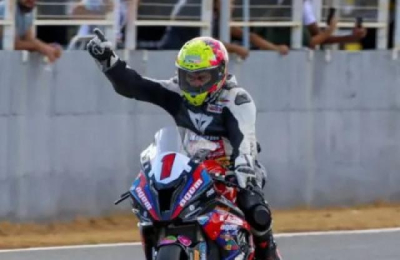 Podio de Gandola que se afianza en su carrera por la corona de la GP1000