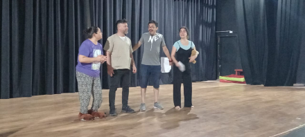 Siguen los ensayos para la gala de fin de año en La Mandinga.jpeg