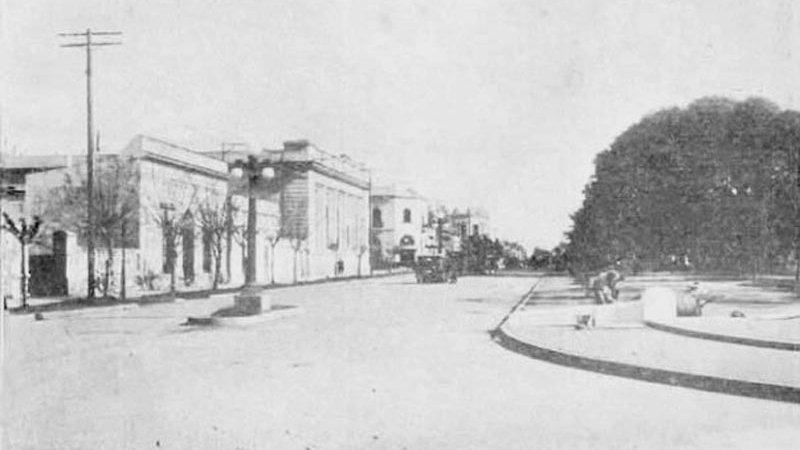 Primer alumbrado público y domiciliario en Resistencia
