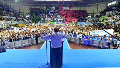 Insfrán evocó el Día de la Militancia