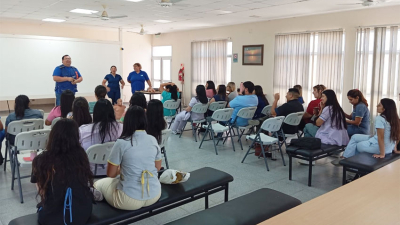 Capacitación en RCP para el personal de Salud Mental del Hospital Distrital N°8
