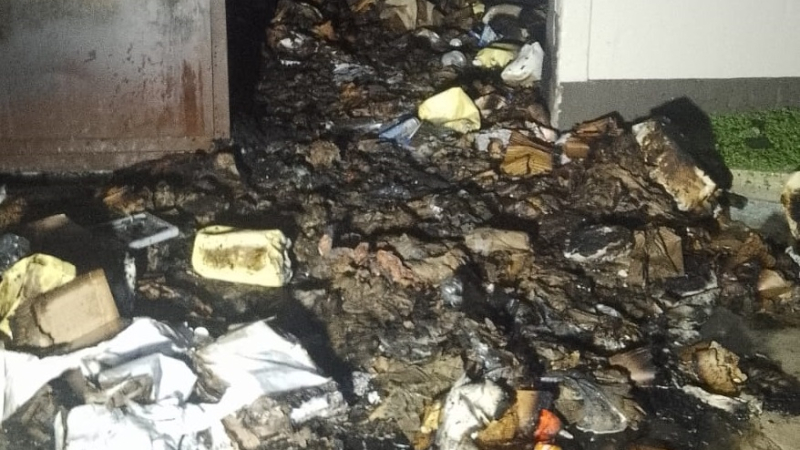 Rescataron a 36 adultos mayores de un incendio en una residencia