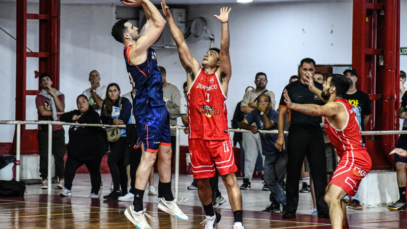 Don Bosco mostró oficio de final y se quedó con el primer punto ante Villa San Martín