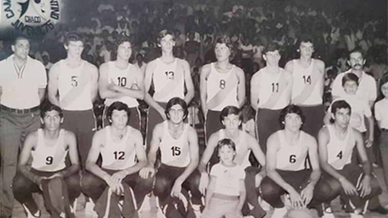 Chaco, campeón argentino juvenil de básquetbol en 1976