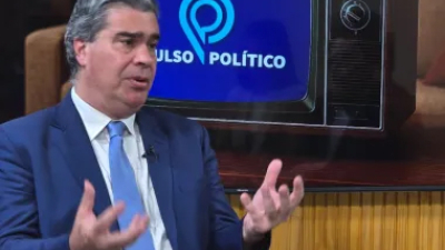 Capitanich denuncia "afrenta al derecho internacional" tras ataques de EE.UU. para capturar a Maduro