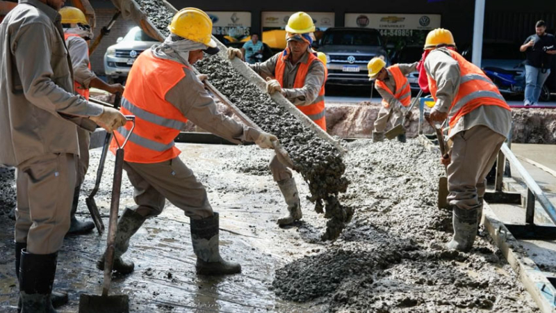 Conectividad vial: continúan las obras de pavimento en Campo Largo