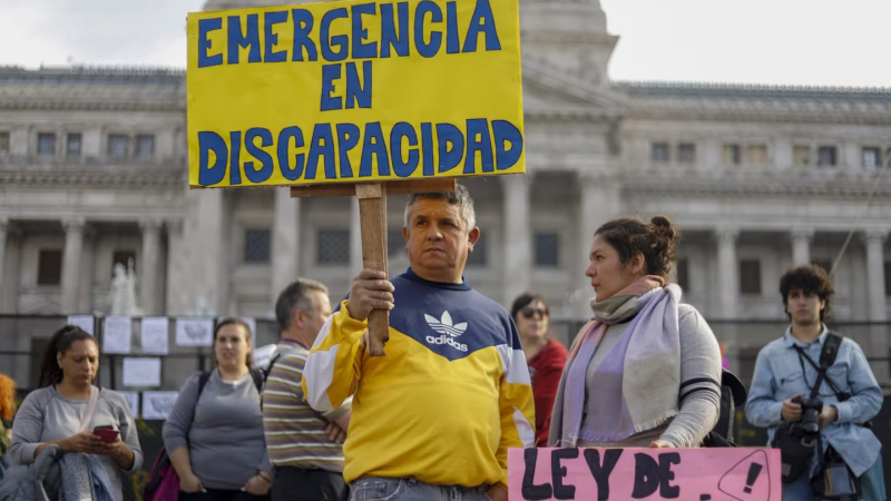 El Gobierno oficializó la Ley de Emergencia en Discapacidad
