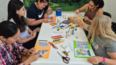 Organizan encuentros en el taller para mujeres Lazos que Cuidan