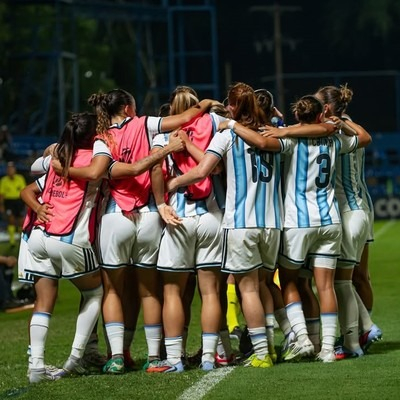 2sub20fem01.jpg