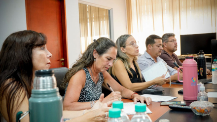Reunión-de-autoridades-sanitarias-para-fortalecer-la-vacunación-contra-el-sarampión-en-ciudades-espejo-fronterizas-(2)