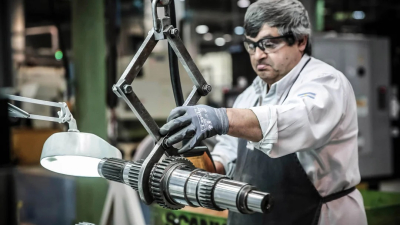 La industria inició 2026 con caída generalizada y el índice de desempeño en zona de contracción