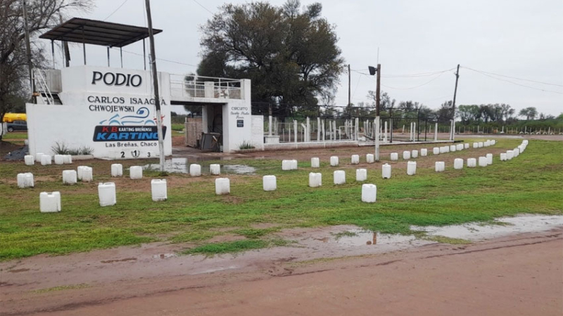 Las lluvias obligaron a posponer el inicio del karting