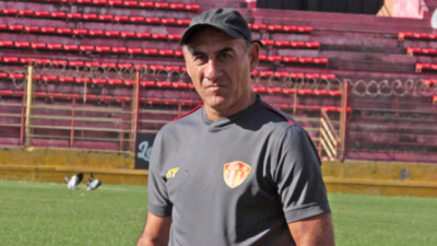 Roberto Marioni: "El objetivo de Sarmiento es clasificar y después pelear"
