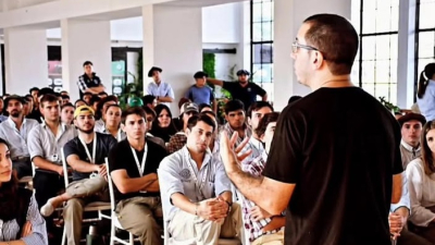 Invitan al curso El arte de vender en el mundo actual