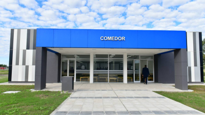 Cuál es el instituto politécnico con un comedor que es modelo regional