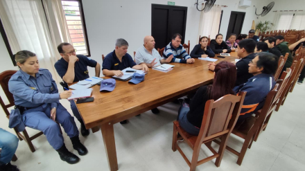 reunion del Comando de Emergencia en Las Lomitas (2).jpeg