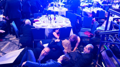 Retiraron a Trump de una cena con corresponsales por un aparente atentado