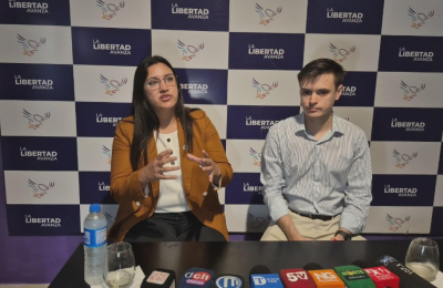 "La sociedad demanda un límite al poder", dicen desde La Libertad Avanza