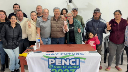 pency en campaña.jpg