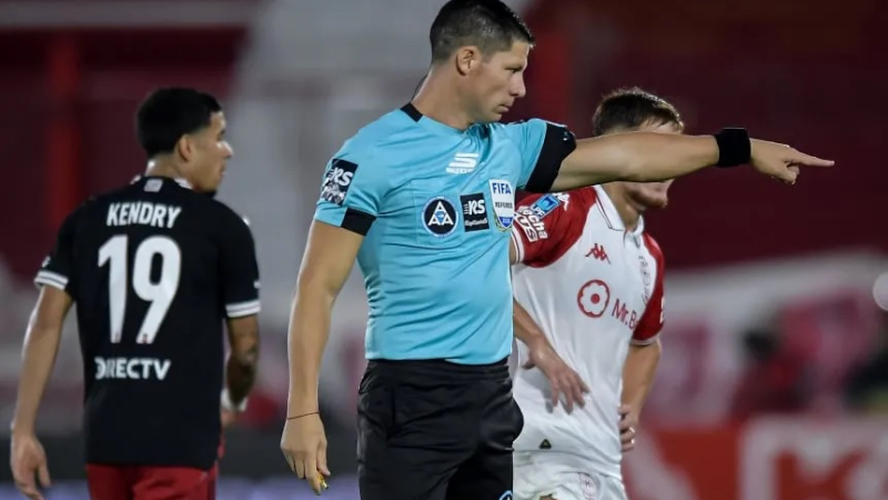 Después de las polémicas, se definieron los árbitros de las semifinales del Torneo Apertura