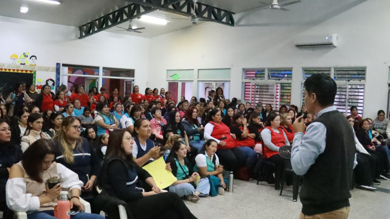 Cuidado y acompañamiento a las familias