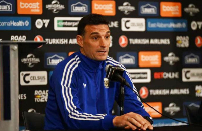 Scaloni: "El reemplazante de Balerdi no será un zaguero y se suma mañana"