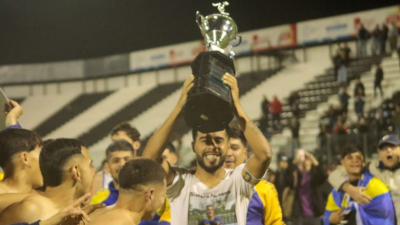 Don Orione, a puro corazón, se abrazó al título