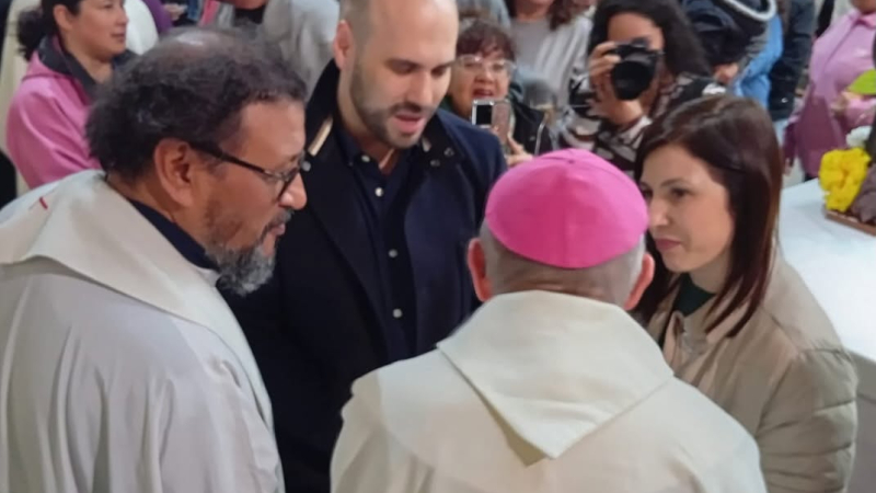 Fe, devoción y súplicas ante San Antonio de Padua