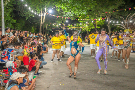 Carnaval Barrial_ La Fabrica Cultural