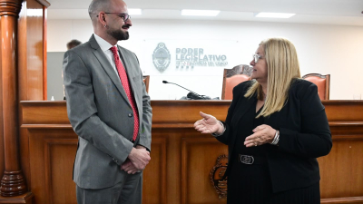 Carmen delgado e Isabel Grillo abrieron el foro jurídico internacional que se realizó en Resistencia
