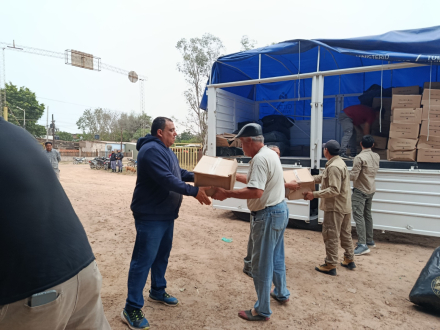 En Ingeniero Juárez, el Gobierno provincial entregó 2.500 módulos alimentarios y frazadas a familias de comunidades originarias (5)
