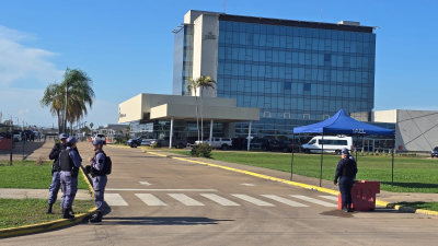 Hermetismo y un fuerte operativo por la visita de Karina Milei