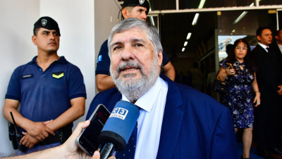 "Todos los que amamos la Patria debemos trabajar juntos contra el Gobierno antipatria de Milei"