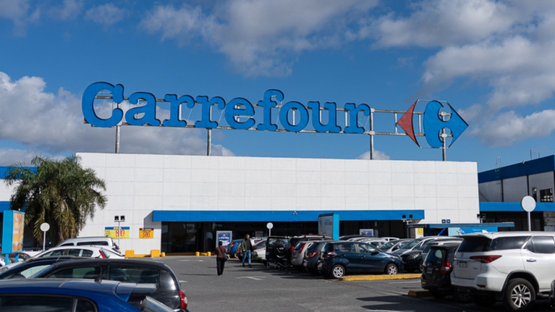 La campaña de baja de precios de Carrefour llega a Resistencia