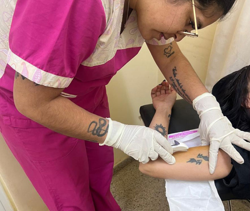 Continúa la colocación gratuita de implantes subdérmicos en los efectores sanitarios de la provincia  Diario Norte