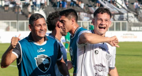 For Ever: Cravero analiza si toca el equipo para recibir a Estudiantes