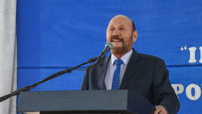 Insfrán: "Somos federales y no miramos a Europa, miramos adentro del país, ese es el orgullo que tenemos que tener"