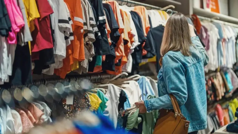 El consumo no reacciona: las ventas pyme volvieron a caer y casi seis de cada diez comercios frenan inversiones