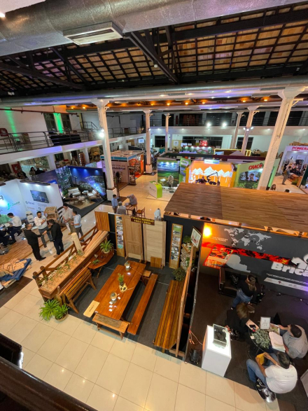 Empresarios formoseños llegan a la Expo Madera Paraguay (2)