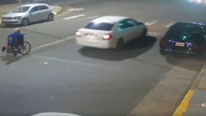 Un discapacitado murió atropellado y el conductor del vehículo huyó a Paraguay
