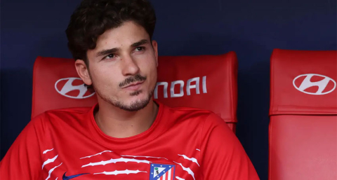 Julián Álvarez cambia de representante tras su frustrado pase al Barcelona
