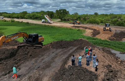 El Paraná superó los 6,50 metros y Resistencia refuerza las defensas en la zona sur