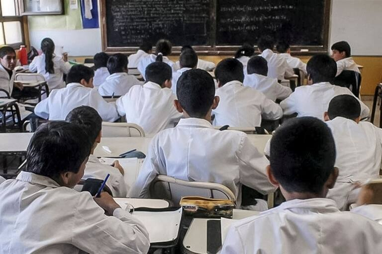 escuela estudiantes