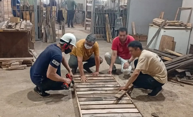 Internos de las cárceles chaqueñas fabricarán camas para los evacuados