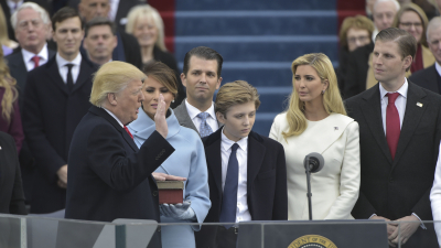 Trump aseguró que hoy se transfiere el poder "de Washington al pueblo"