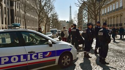 Un paquete bomba causa un herido en la sede del FMI en París