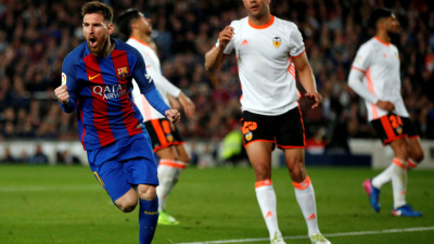Messi llegó a los cien "dobletes" en la victoria de Barcelona sobre Valencia